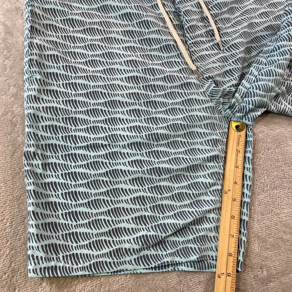 Faherty Beacon Trunk Board Shorts Mens 34 Light Blue Geometric Summer Beach